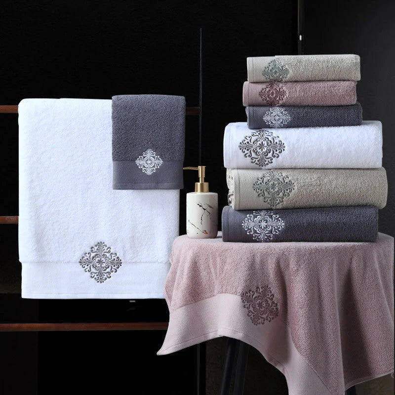 Embroidery Towels 140*80 cm Large Soft Hotel Towel