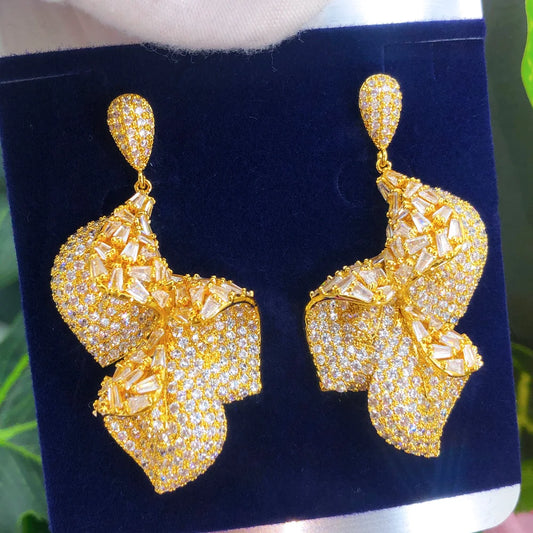 Red Carpet Tricolor Floral Dangle Earrings For Women