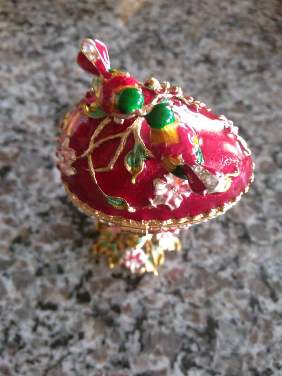 Red bird design trinket box