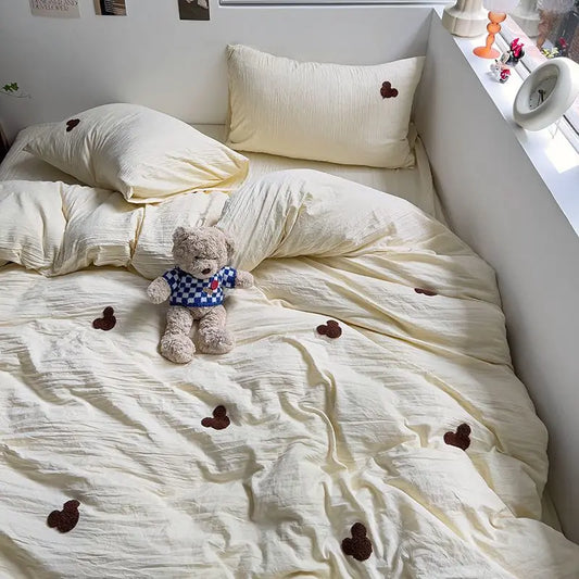 Embroidered Polyester 3-4 pieces Bedding Sets-No insert